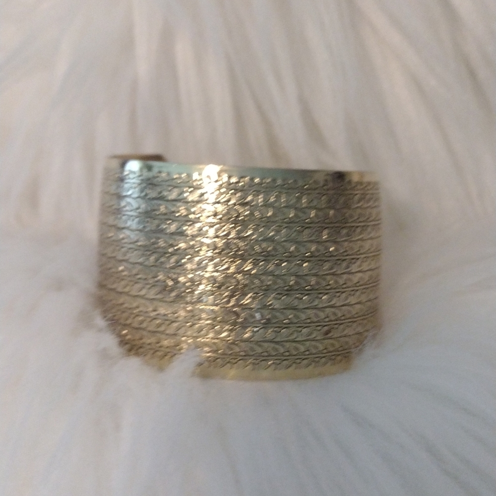 👑Kids cuff 👑 2" inch